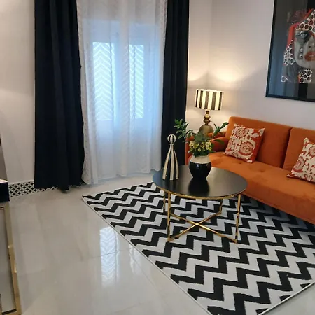 Apartment Beautiful Penthouse With Terrace Next To The Cathedral *