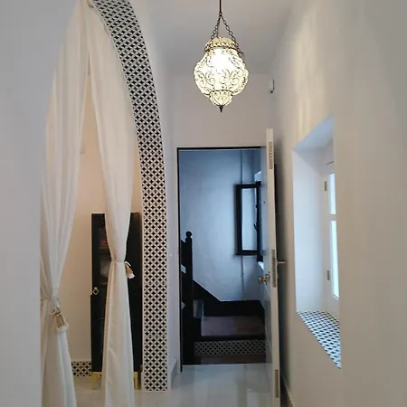 Apartment Beautiful Penthouse With Terrace Next To The Cathedral *