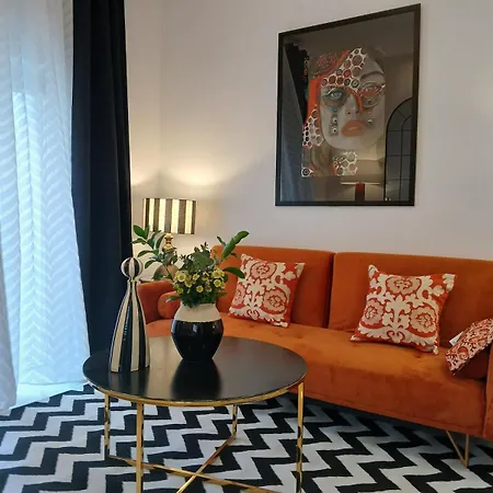 Apartment Beautiful Penthouse With Terrace Next To The Cathedral